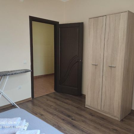 Apartments Domovik Мостова 5 Кв 44 Мукачево Екстер'єр фото