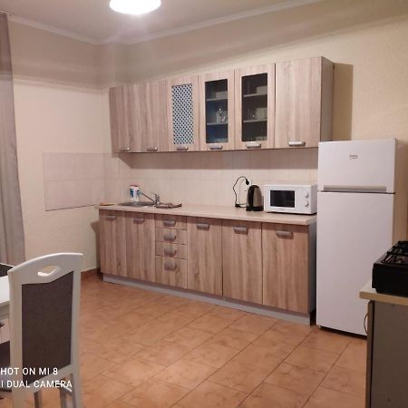 Apartments Domovik Мостова 5 Кв 44 Мукачево Екстер'єр фото